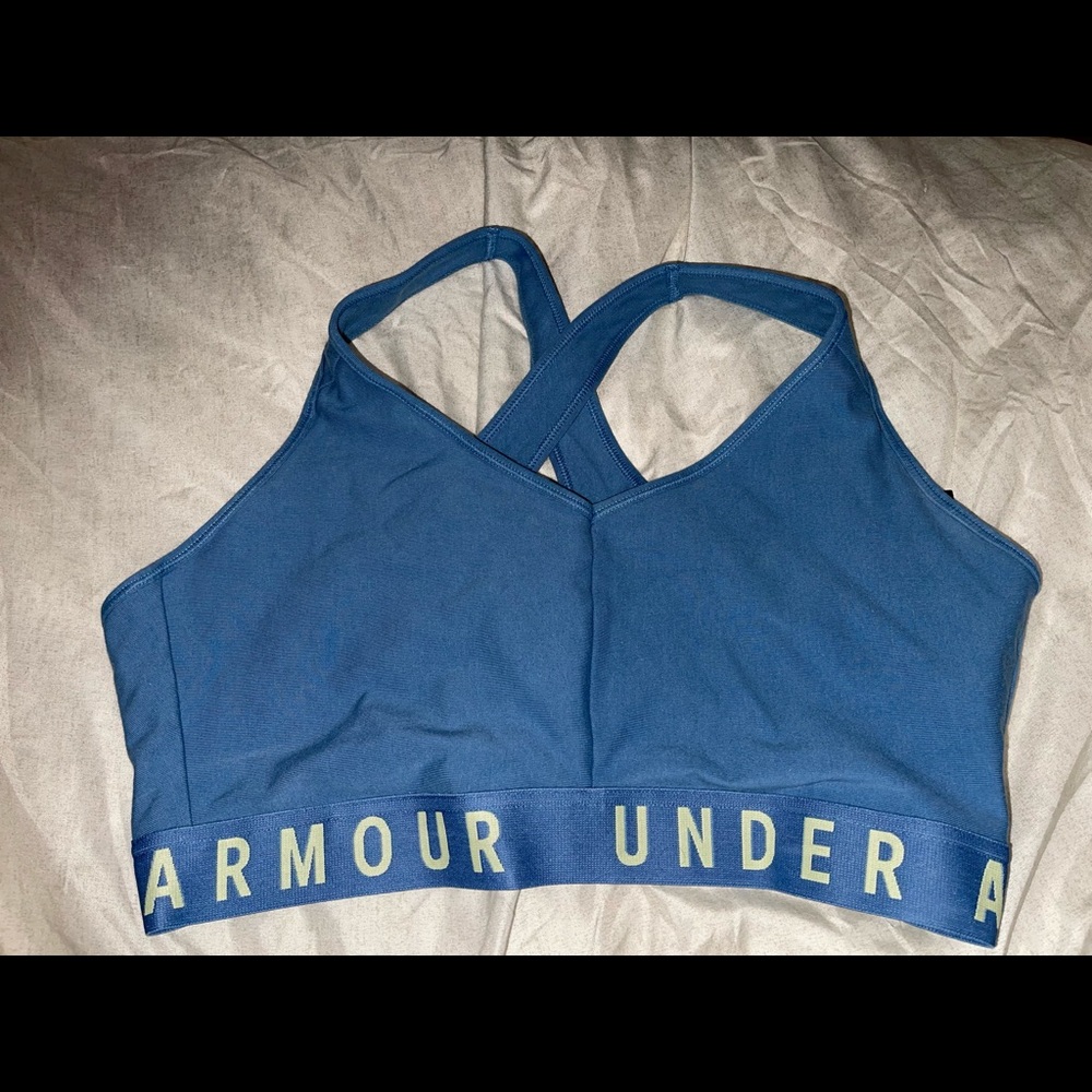 Under armour XL shorts Bra